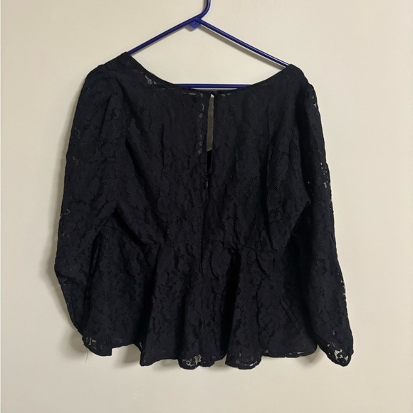 Torrid Peplum Lace Puff Sleeve Top Plus Size 1X Black Sweetheart Neckline - Picture 3 of 7